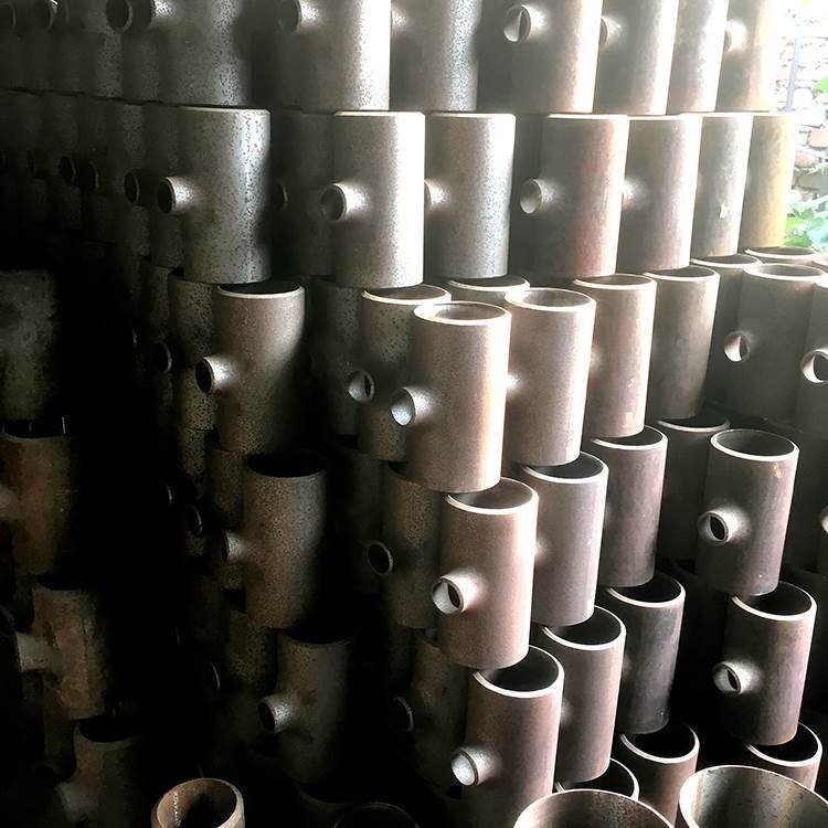 異徑三通